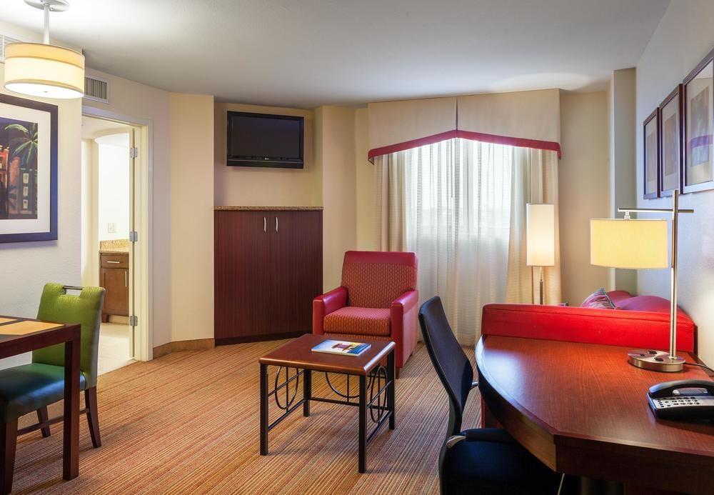 Residence Inn By Marriott Miami Airport Eksteriør billede