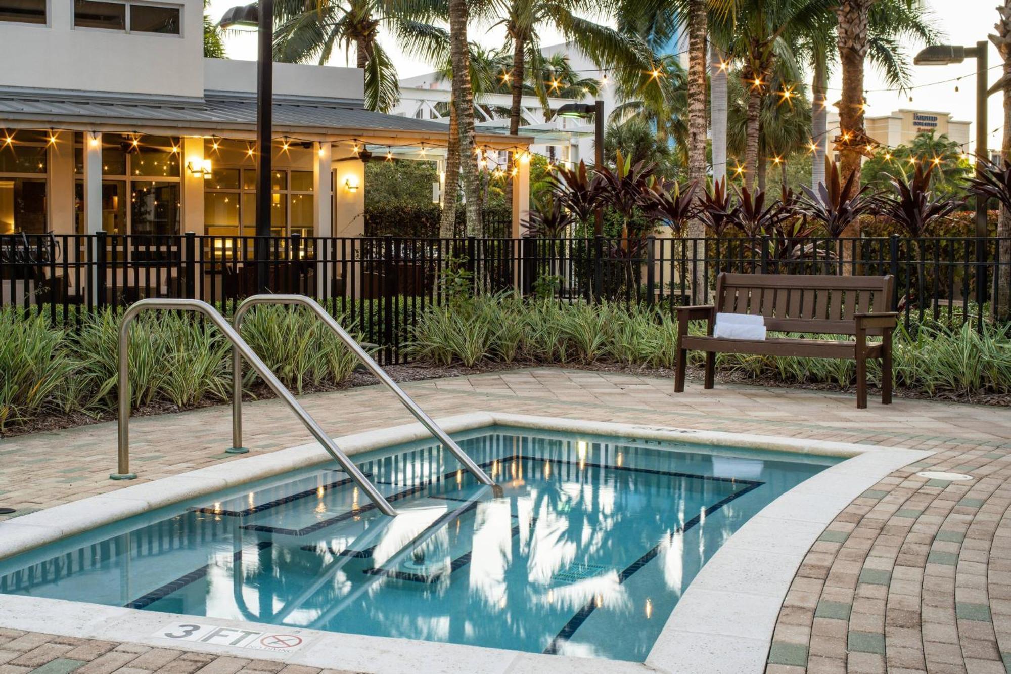 Residence Inn By Marriott Miami Airport Eksteriør billede